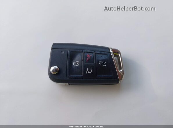 3VV3B7AXXKM199152 2019 VOLKSWAGEN TIGUAN Белый Вид панели приборов