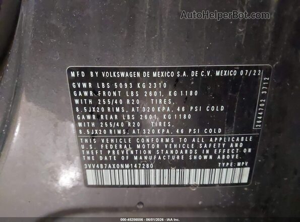 3VV4B7AX0NM147280 2022 VOLKSWAGEN TIGUAN Gray Vista del compartimento del motor