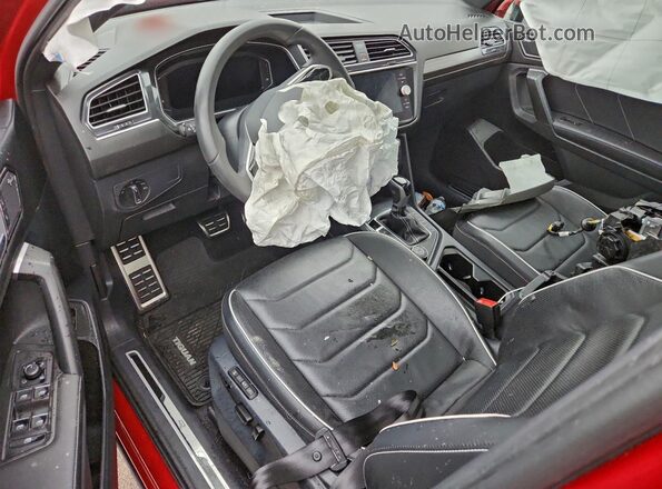 3VV4B7AX0RM069945 2024 VOLKSWAGEN TIGUAN Бордовый Вид панели приборов