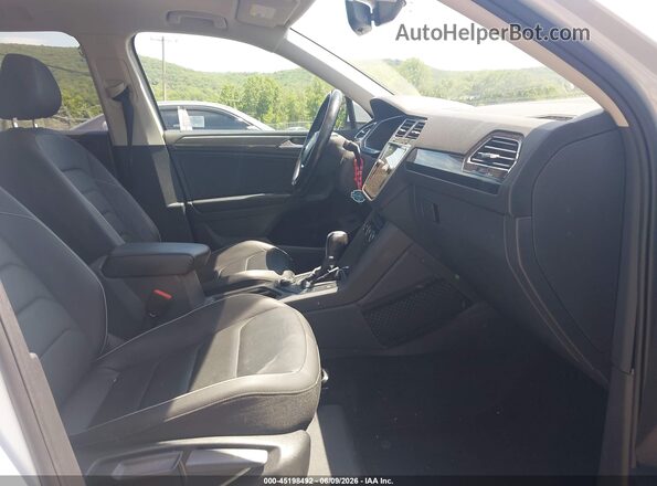 3VV4B7AX1KM020386 2019 VOLKSWAGEN TIGUAN Light Blue 