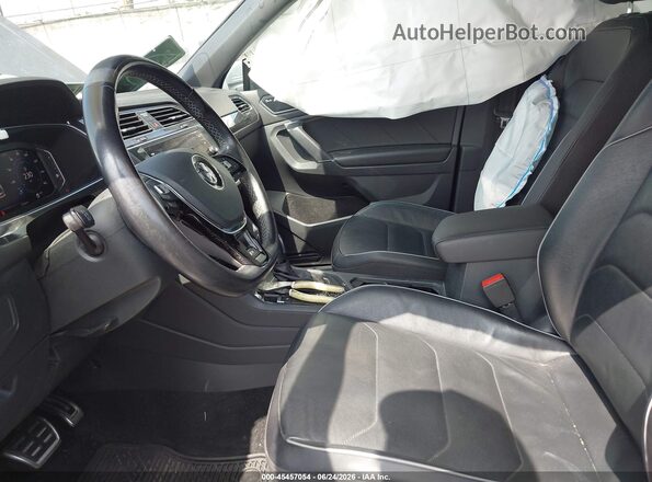 3VV4B7AX1LM034757 2020 VOLKSWAGEN TIGUAN Silver 