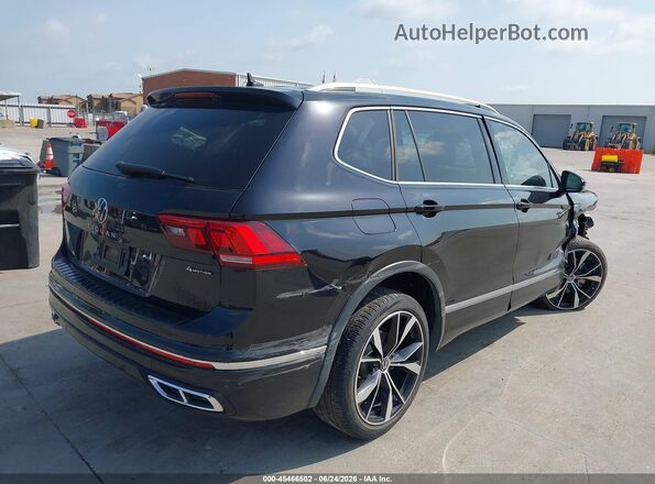 3VV4B7AX1NM174018 2022 VOLKSWAGEN TIGUAN Black Tył prawy