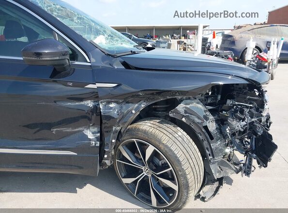 3VV4B7AX1NM174018 2022 VOLKSWAGEN TIGUAN Black Widok z przodu