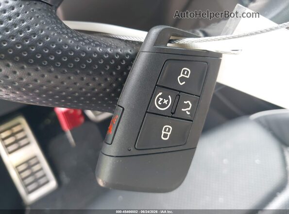3VV4B7AX1NM174018 2022 VOLKSWAGEN TIGUAN Black Widok deski rozdzielczej