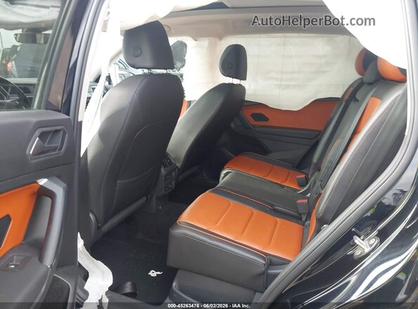 3VV4B7AX2KM154047 2019 VOLKSWAGEN TIGUAN Black Widok naklejki z numerem VIN