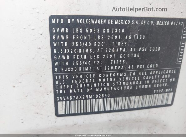 3VV4B7AX2NM102650 2022 VOLKSWAGEN TIGUAN White ძრავის განყოფილების ხედი