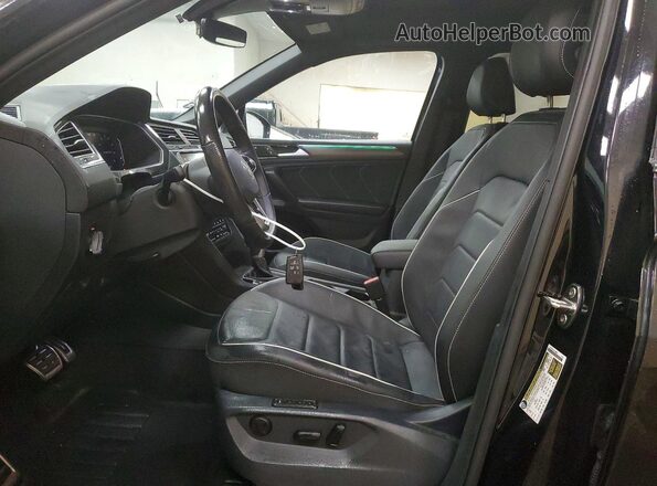 3VV4B7AX2RM179590 2024 VOLKSWAGEN TIGUAN Black 