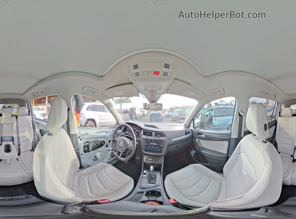 3VV4B7AX3JM197603 2018 VOLKSWAGEN TIGUAN Gray 