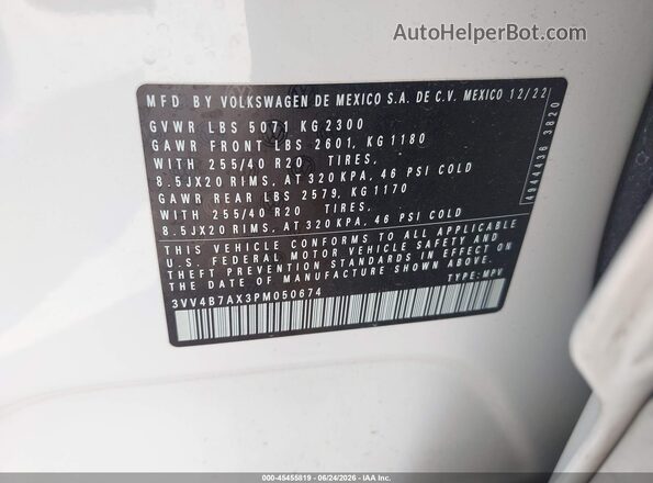 3VV4B7AX3PM050674 2023 VOLKSWAGEN TIGUAN White Engine compartment view