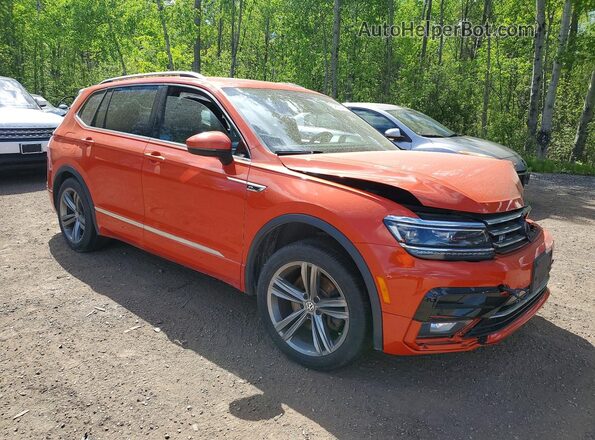 3VV4B7AX4JM192930 2018 VOLKSWAGEN TIGUAN Orange 