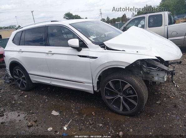 3VV4B7AX6NM003006 2022 VOLKSWAGEN TIGUAN White Սալոնի 360 աստիճան տեսք
