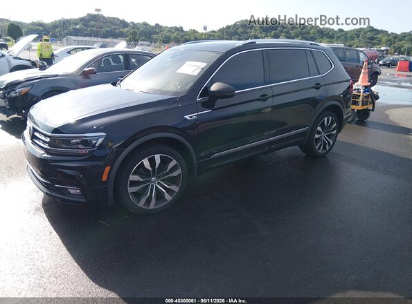 3VV4B7AX7JM161624 2018 VOLKSWAGEN TIGUAN Black წინა მარცხენა ხედი სამი მეოთხედიდან