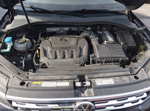 3VV4B7AX7JM161624 2018 VOLKSWAGEN TIGUAN Black უკანა ხედი