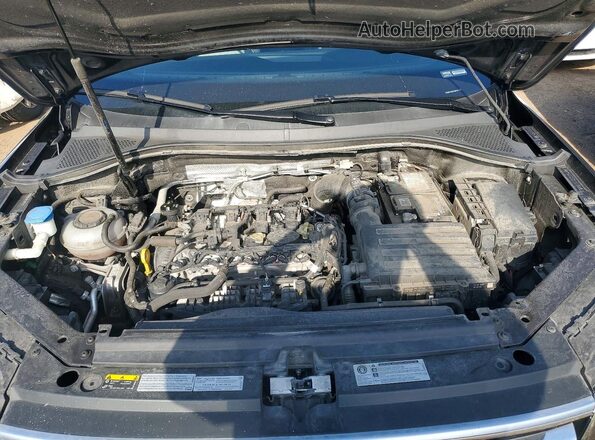 3VV4B7AX8LM028101 2020 VOLKSWAGEN TIGUAN Black Rear interior view