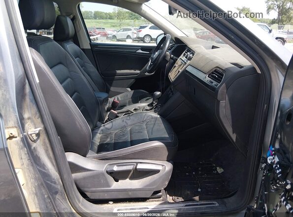3VV4B7AX9KM060554 2019 VOLKSWAGEN TIGUAN Gray წინა სალონის ხედი