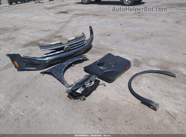 3VV4B7AX9KM060554 2019 VOLKSWAGEN TIGUAN Gray ხელსაწყოთა პანელის ხედი