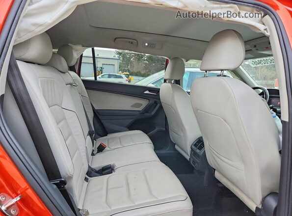 3VV4B7AX9KM120994 2019 VOLKSWAGEN TIGUAN Orange 