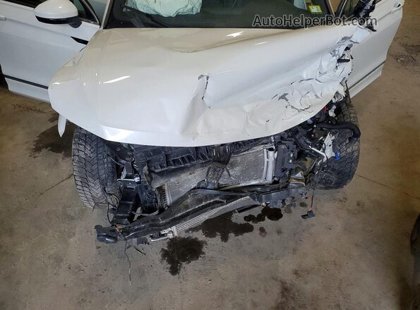 3VV4B7AX9RM124537 2024 VOLKSWAGEN TIGUAN White Engine compartment view