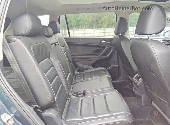 3VV5B7AX4JM220178 2018 VOLKSWAGEN TIGUAN Green 