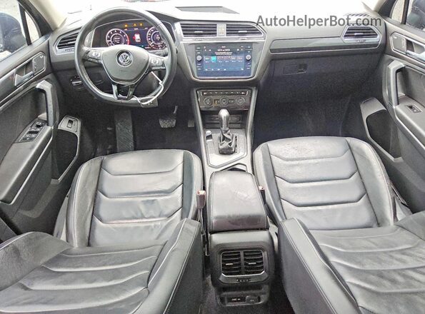 3VV5B7AX4JM220178 2018 VOLKSWAGEN TIGUAN Green 
