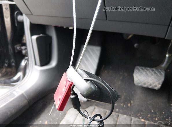 3VV5C7B29SM004263 2025 VOLKSWAGEN TAOS Black Առջևի վահանակի տեսք