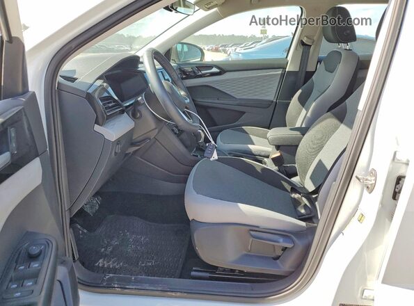 3VV5X7B28RM125848 2024 VOLKSWAGEN TAOS Белый Вид салона спереди