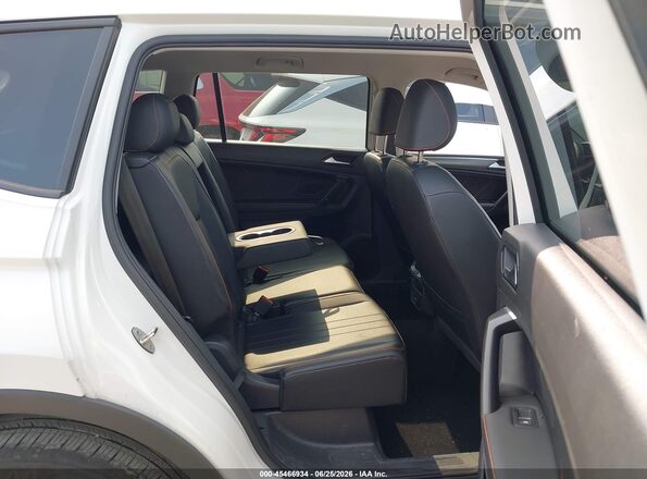 3VV6B7AX2RM224360 2024 VOLKSWAGEN TIGUAN White VIN կոդի պիտակի տեսք