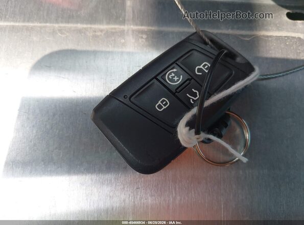 3VV6B7AX2RM224360 2024 VOLKSWAGEN TIGUAN White Առջևի վահանակի տեսք
