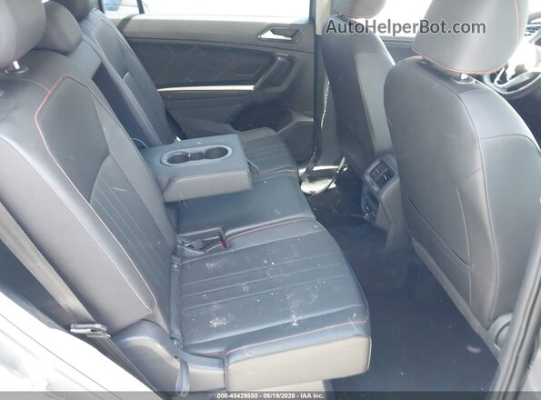 3VV6B7AX3RM224867 2024 VOLKSWAGEN TIGUAN Gray Widok naklejki z numerem VIN