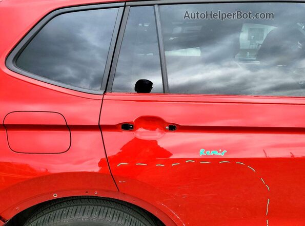 3VV8B7AX0RM200809 2024 VOLKSWAGEN TIGUAN Red უკანა სავარძლების ხედი