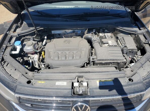 3VV8B7AX1PM102045 2023 VOLKSWAGEN TIGUAN Black Widok wnętrza z tyłu