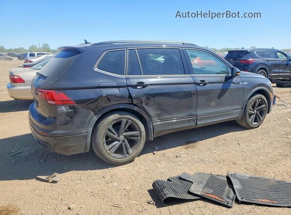 3VV8B7AX1PM102045 2023 VOLKSWAGEN TIGUAN Black Tył prawy