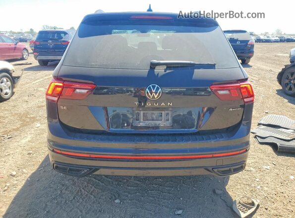 3VV8B7AX1PM102045 2023 VOLKSWAGEN TIGUAN Black Widok z tyłu