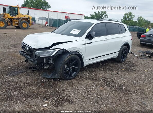 3VV8B7AX1RM144069 2024 VOLKSWAGEN TIGUAN Белый Передняя левая четверть