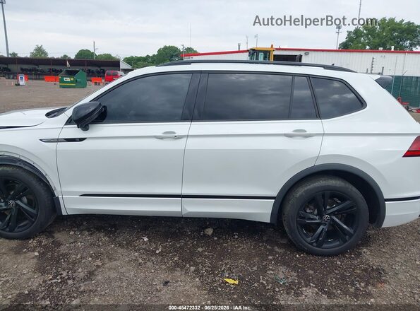 3VV8B7AX1RM144069 2024 VOLKSWAGEN TIGUAN Белый 
