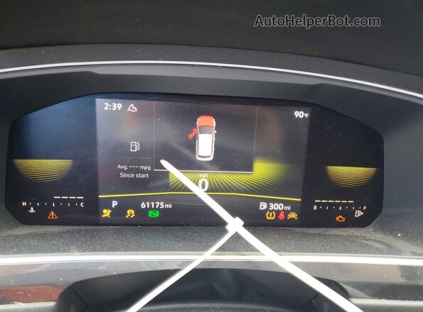 3VV8B7AX3NM092924 2022 VOLKSWAGEN TIGUAN White ხელსაწყოთა პანელის ხედი