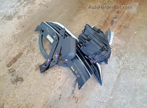 3VV8B7AX3RM086725 2024 VOLKSWAGEN TIGUAN Серый Вид наклейки с VIN-кодом