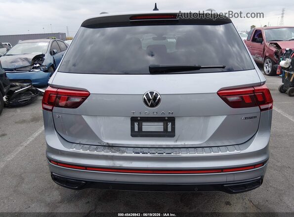 3VV8B7AX4NM083360 2022 VOLKSWAGEN TIGUAN Gray 