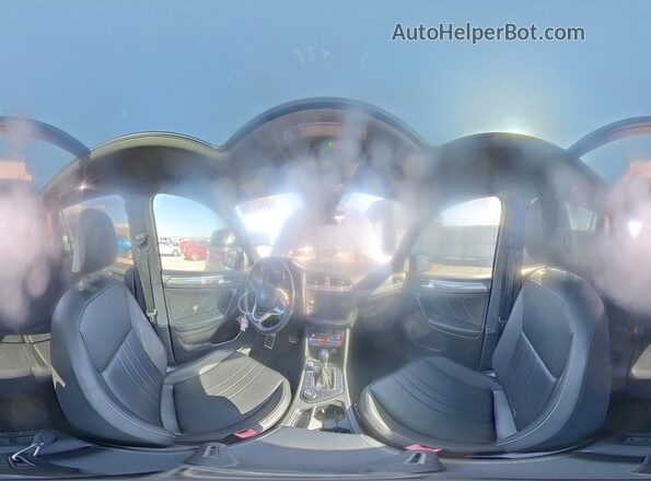 3VV8B7AX4PM085628 2023 VOLKSWAGEN TIGUAN Серый Панорамный вид салона 360°