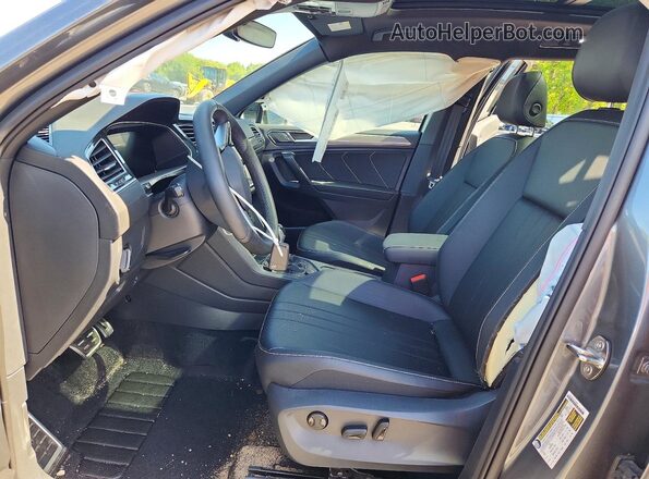 3VV8B7AX4RM222537 2024 VOLKSWAGEN TIGUAN Gray 
