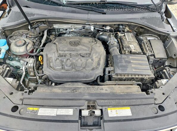 3VV8B7AX6NM095705 2022 VOLKSWAGEN TIGUAN Silver Շարժիչի բաժամունքի տեսք