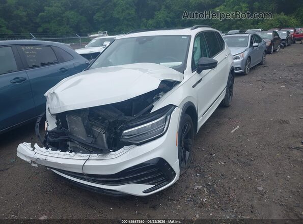 3VV8B7AX6PM141021 2023 VOLKSWAGEN TIGUAN White Przód lewy