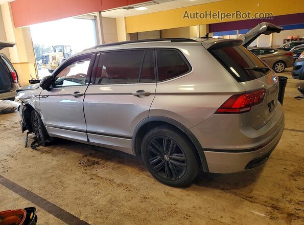 3VV8B7AX8NM062821 2022 VOLKSWAGEN TIGUAN Silver Tył lewy