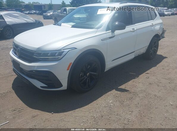 3VV8B7AX8RM097204 2024 VOLKSWAGEN TIGUAN White წინა მარცხენა ხედი სამი მეოთხედიდან