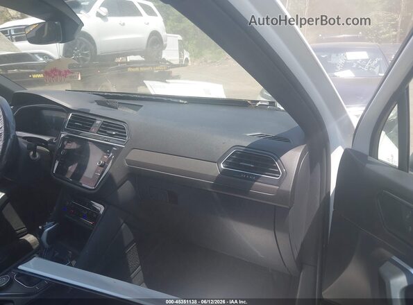 3VV8B7AX8RM097204 2024 VOLKSWAGEN TIGUAN White VIN კოდის სტიკერის ხედი