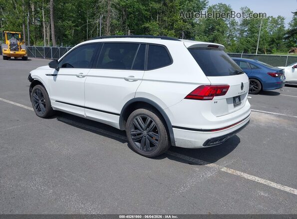 3VV8B7AX9NM114893 2022 VOLKSWAGEN TIGUAN White Trasero izquierdo