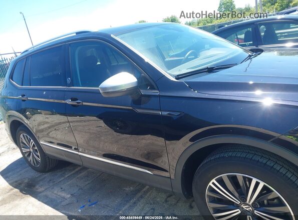 3VVAB7AX8RM229136 2024 VOLKSWAGEN TIGUAN Black Սալոնի հետևի տեսք