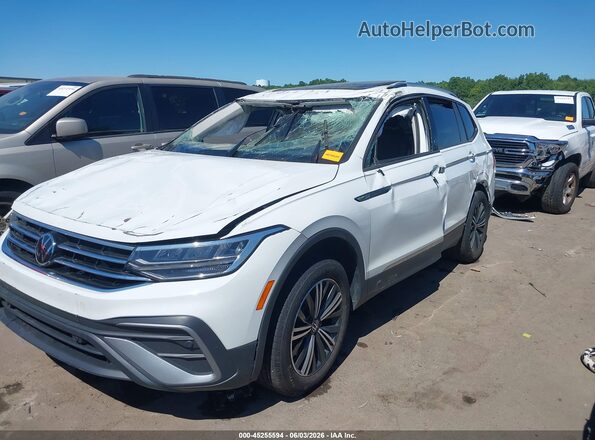 3VVAB7AXXRM218610 2024 VOLKSWAGEN TIGUAN White Widok z przodu
