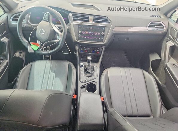 3VVCB7AX1NM022199 2022 VOLKSWAGEN TIGUAN White Вид панелі приладів