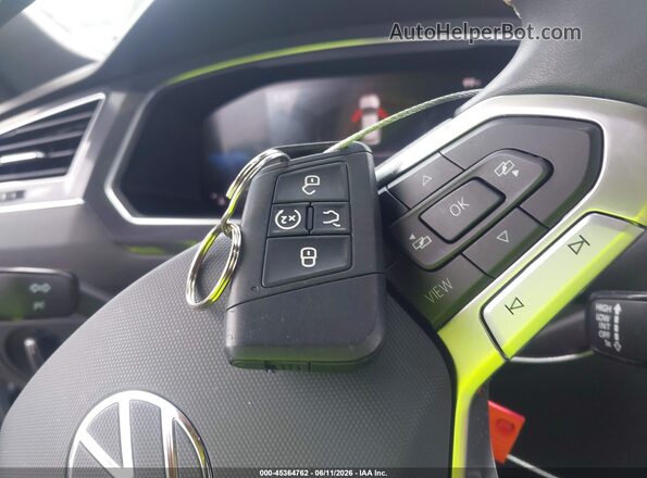 3VVCB7AX1PM078128 2023 VOLKSWAGEN TIGUAN Silver წინა პანელის ხედი